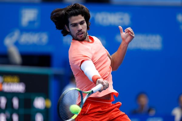 Article image accompanying Alcaraz advances to Tokyo semifinals after Shapovalov injury on WagerUp Sports News. Article image accompanying Alcaraz advances to Tokyo semifinals after Shapovalov injury on WagerUp Sports News.