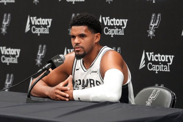 lesión Tobias Harris Spurs