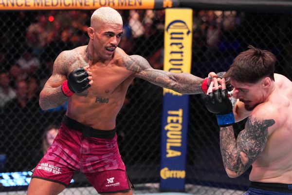 Sal Everett, who has worked for the UFC as a runner, earned a contract with the promotion after Tuesday's first-round knockout victory at Contender Series. — Article image accompanying Everett, White's personal assistant, earns UFC contract with KO on WagerUp Sports News.