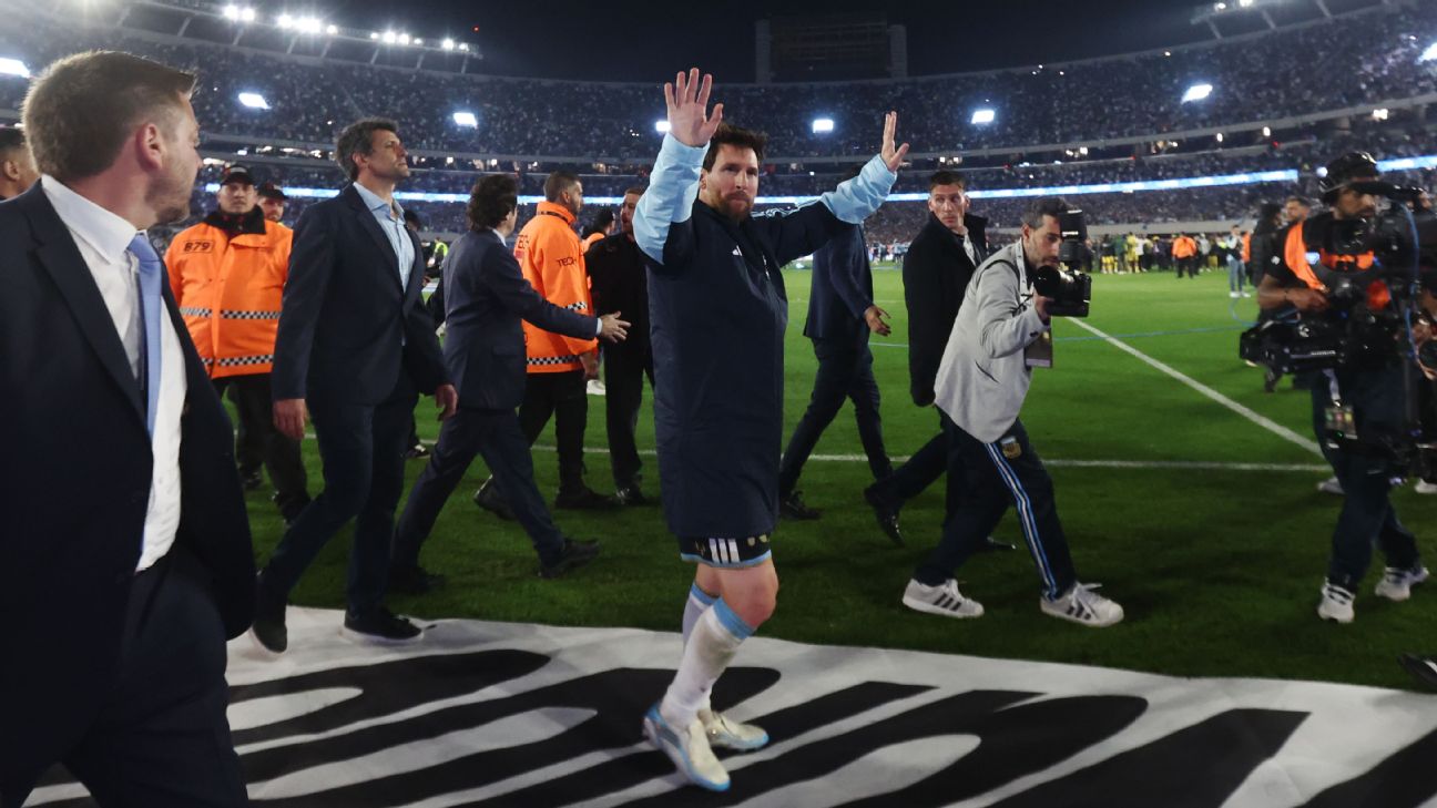 Article image accompanying Lionel Messi's final Argentina match was an emotional send-off worthy of a legend on WagerUp Sports News. Article image accompanying Lionel Messi's final Argentina match was an emotional send-off worthy of a legend on WagerUp Sports News.