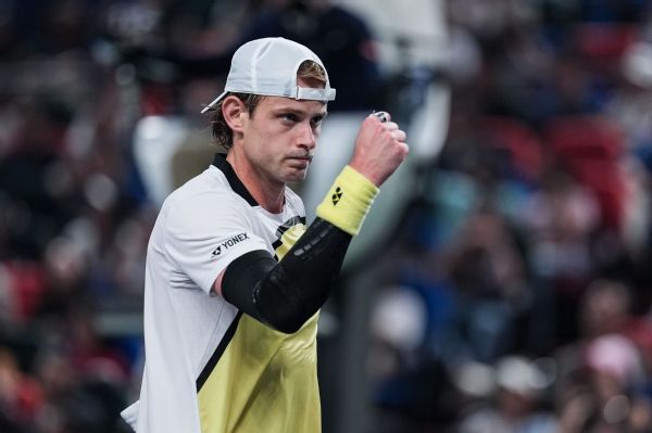 Article image accompanying Zizou Bergs stuns Carlos Alcaraz in straight sets in Shanghai on WagerUp Sports News. Article image accompanying Zizou Bergs stuns Carlos Alcaraz in straight sets in Shanghai on WagerUp Sports News.