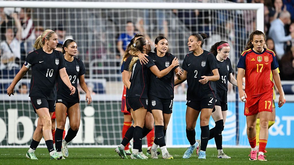 Swanson's late goal, 'fearless' substitutes salvage draw for USWNT vs. No. 1 Spain