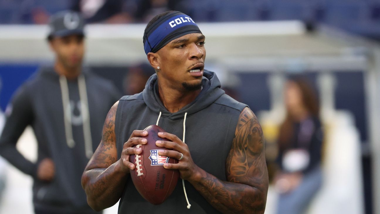 Colts QB Richardson charged with possession of marijuana