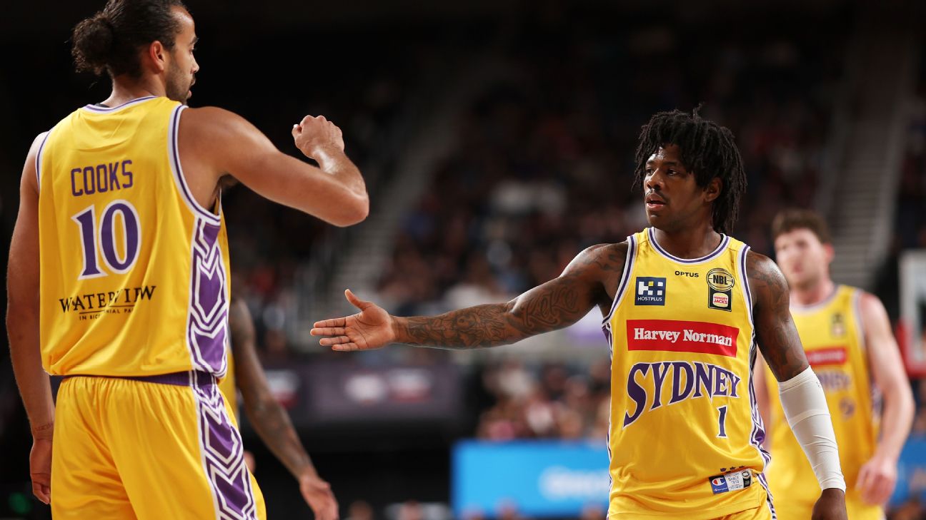 Kendric Davis and Xavier Cooks of the Kings high five during the win over the Hawks. — Article image accompanying Sydney Kings demolish struggling Hawks in NBL on WagerUp Sports News. Kendric Davis and Xavier Cooks of the Kings high five during the win over the Hawks. — Article image accompanying Sydney Kings demolish struggling Hawks in NBL on WagerUp Sports News.