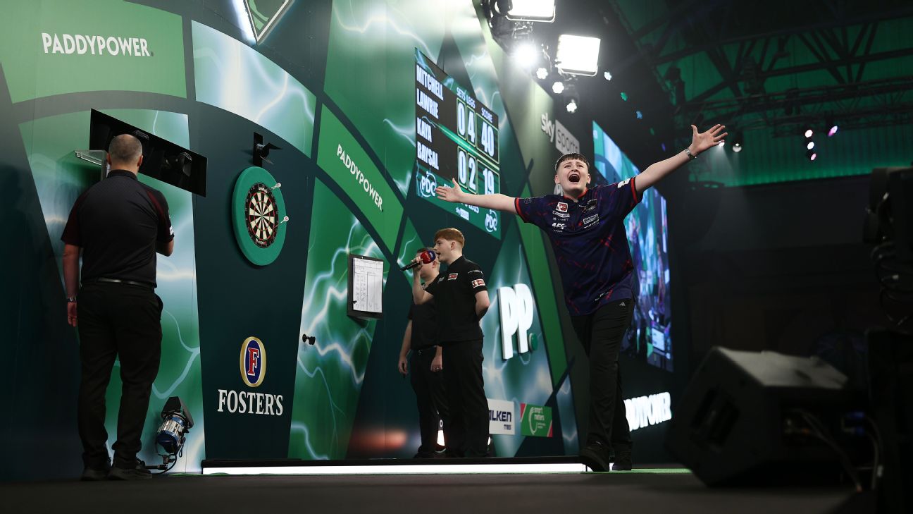 Article image accompanying Mitchell Lawrie, 15, eyes £501,000 'Beat Luke Littler' darts triumph on WagerUp Sports News.