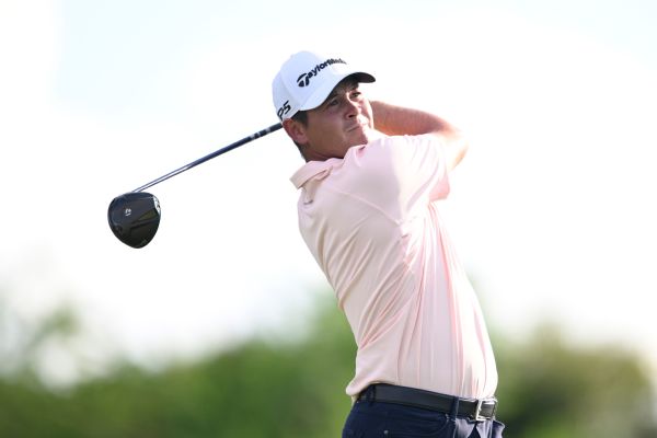 Karl Vilips shot a 9-under 62 in the first round of the Mexico Open on Thursday, making five straight birdies on Nos. 11-15 on his opening nine and finishing with four in a row. — Article image accompanying Karl Vilips shoots 62, takes first-round Mexico Open lead on WagerUp Sports News.
