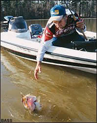 Professional Bass Fisherman Ken Cook on When to Fish a Worm, When