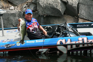 Flipping & Pitching with Denny Brauer: Choosing your rod and line