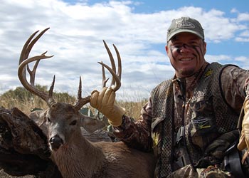 Academy Sports + Outdoors - Academy Sports + Outdoors associate Jonathan  had a great hunt with Chipper Jones! If you could go hunting with any  professional athlete who would it be? #TakeItOutside